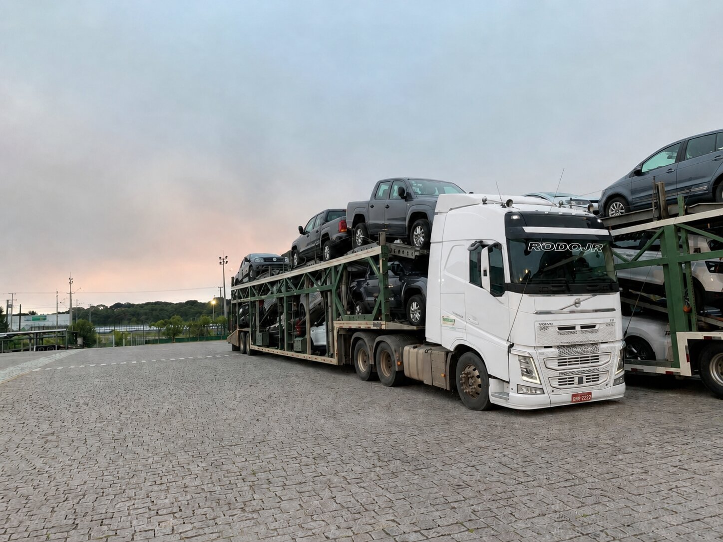 Frota JRX em rodovia